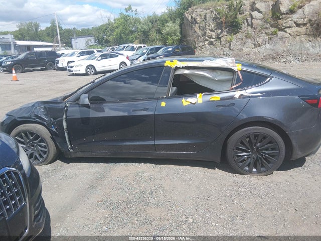 2025 Tesla Model 3 Long Range Rear-wheel Drive/standard Rear-wheel Drive მანქანა იყიდება აუქციონზე, vin: 5YJ3E1EA7SF993085, აუქციონის ნომერი: 45356339