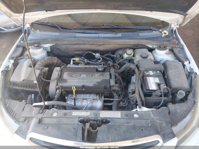 1G1PA5SH3F7188517 Chevrolet Cruze Ls Auto