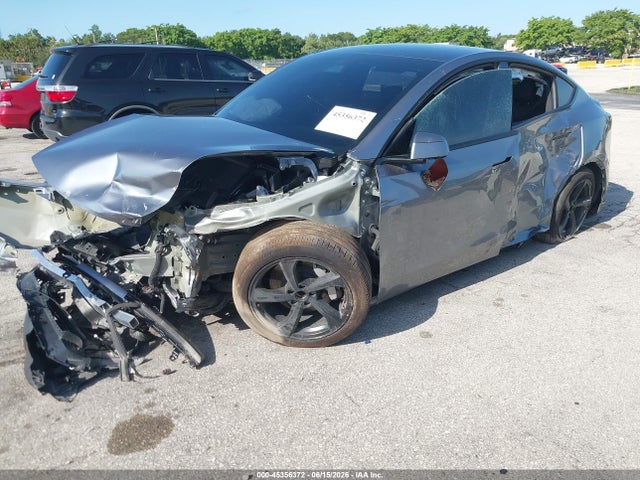 Продажа на аукционе авто 2026 Tesla Model Y Premium Rear-wheel Drive/rear-wheel Drive, vin: 7SAYGDED9TA610082, номер лота: 45356372