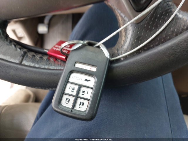 Продажа на аукционе авто 2015 Honda Odyssey Ex-l, vin: 5FNRL5H65FB097436, номер лота: 45356377