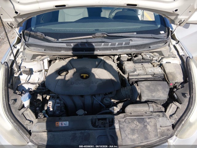 2016 Hyundai Elantra Se მანქანა იყიდება აუქციონზე, vin: 5NPDH4AE7GH696428, აუქციონის ნომერი: 45356381
