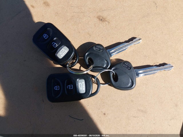 2016 Hyundai Elantra Se მანქანა იყიდება აუქციონზე, vin: 5NPDH4AE7GH696428, აუქციონის ნომერი: 45356381