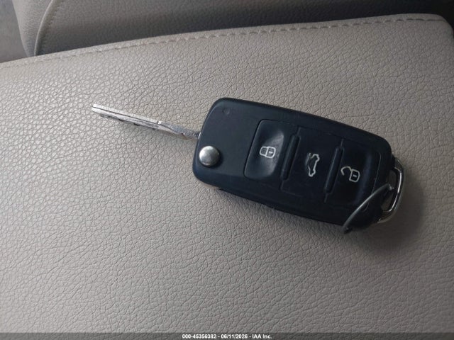 2012 Volkswagen Jetta 2.5l Sel მანქანა იყიდება აუქციონზე, vin: 3VWLX7AJ6CM424323, აუქციონის ნომერი: 45356382