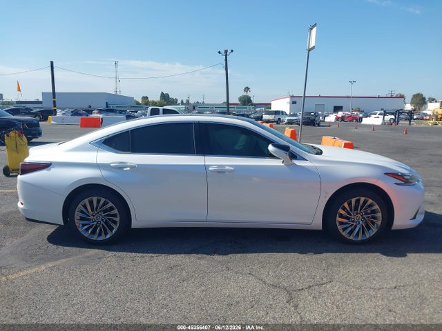 58AFZ1B1XRU163650 Lexus Es 350 Ultra Luxury