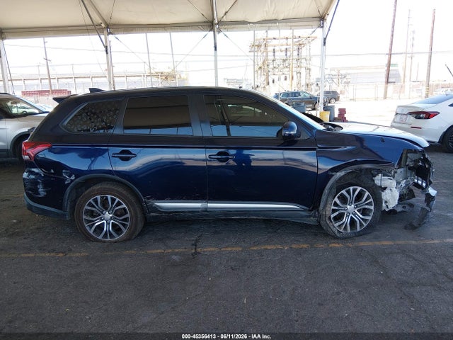JA4AD3A38HZ040542 Mitsubishi Outlander Se/sel