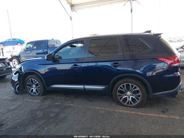 JA4AD3A38HZ040542 Mitsubishi Outlander Se/sel