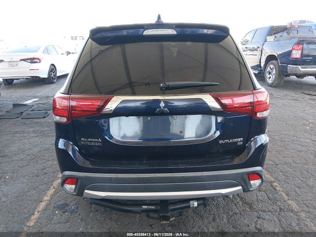 JA4AD3A38HZ040542 Mitsubishi Outlander Se/sel