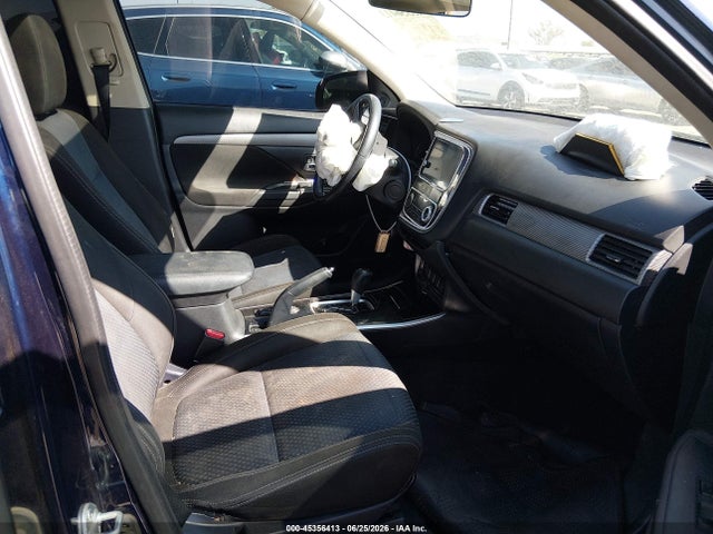 JA4AD3A38HZ040542 Mitsubishi Outlander Se/sel