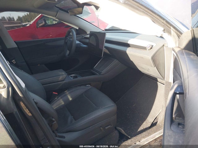 7SAYGDED6TF401370 Tesla Model Y Premium Rear-wheel Drive/rear-wheel Drive