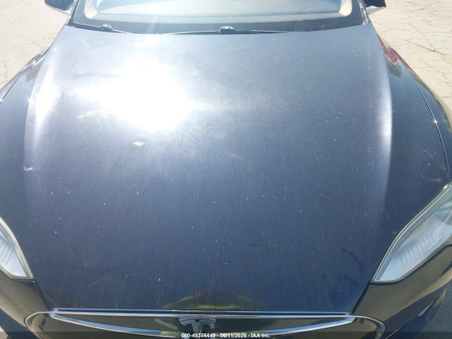 Продажа на аукционе авто 2013 Tesla Model S, vin: 5YJSA1CNXDFP15670, номер лота: 45356440