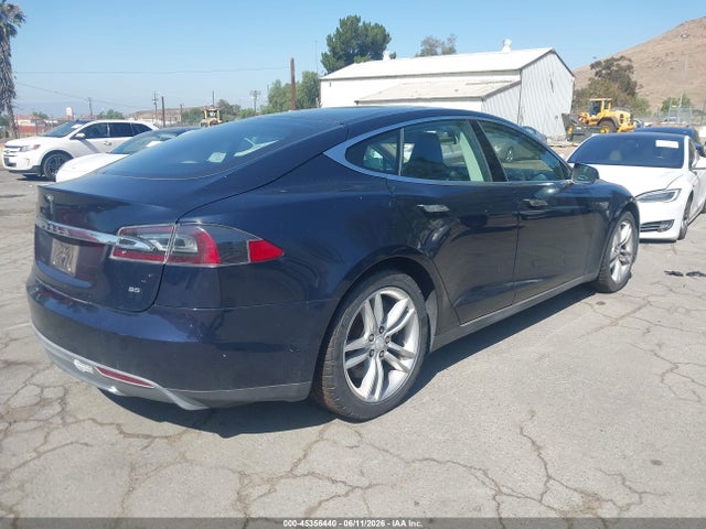 Продажа на аукционе авто 2013 Tesla Model S, vin: 5YJSA1CNXDFP15670, номер лота: 45356440