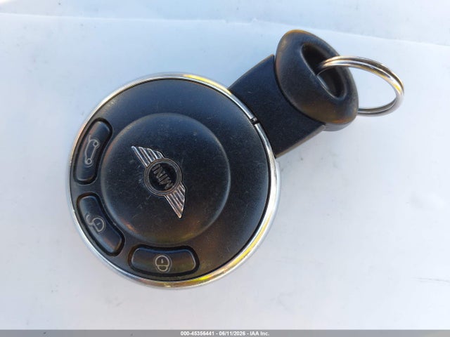 45356441 :رقم المزاد ، WMWZB3C5XBWH94967 vin ، 2011 Mini Cooper Countryman مزاد بيع