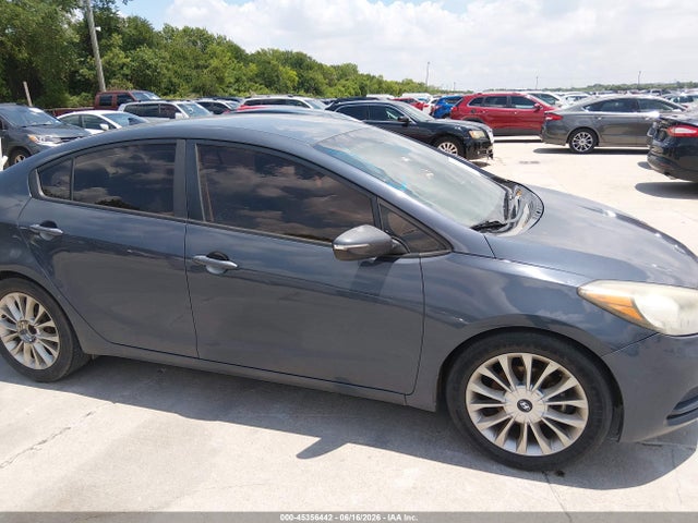 KIA FORTE LX 2016 KNAFX4A69G5516626 Image 13