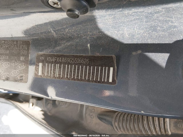 KIA FORTE LX 2016 KNAFX4A69G5516626 Image 9