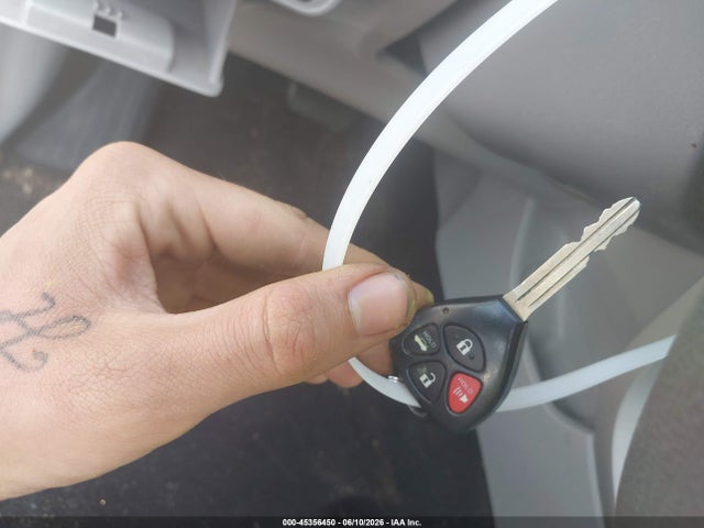 Продаж на аукціоні авто 2010 Toyota Corolla Le, vin: 2T1BU4EE5AC514118, номер лоту: 45356450
