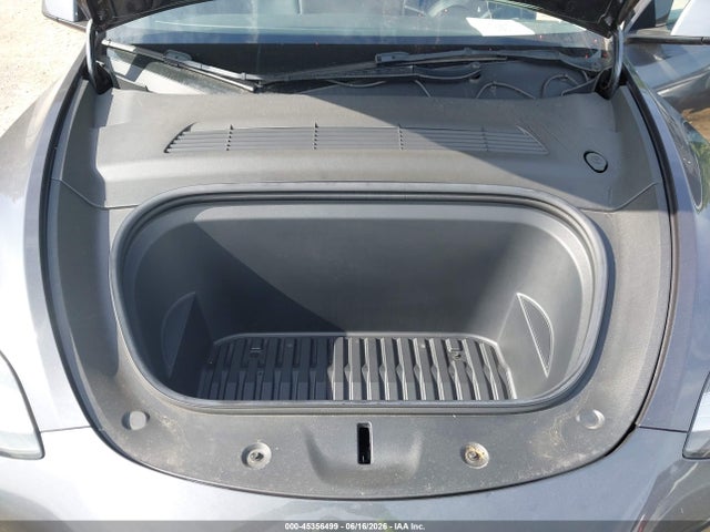2021 Tesla Model Y Long Range Dual Motor All-wheel Drive მანქანა იყიდება აუქციონზე, vin: 5YJYGDEE6MF233494, აუქციონის ნომერი: 45356499