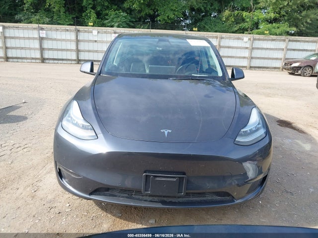 2021 Tesla Model Y Long Range Dual Motor All-wheel Drive მანქანა იყიდება აუქციონზე, vin: 5YJYGDEE6MF233494, აუქციონის ნომერი: 45356499