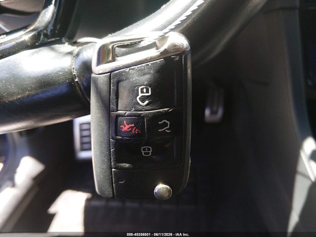 2015 Volkswagen Golf R 4-door მანქანა იყიდება აუქციონზე, vin: WVWLF7AU0FW191849, აუქციონის ნომერი: 45356501