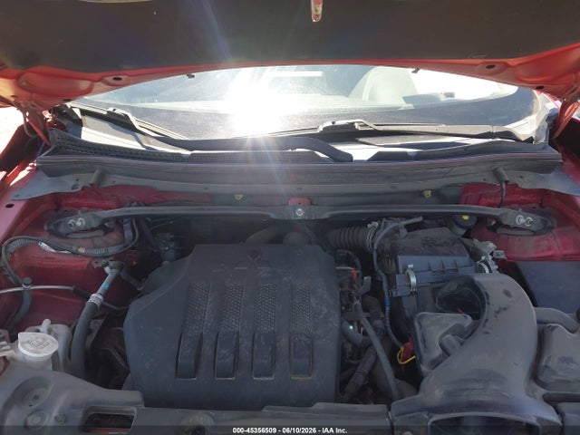 JA4AT4AA1JZ050780 Mitsubishi Eclipse Cross Le