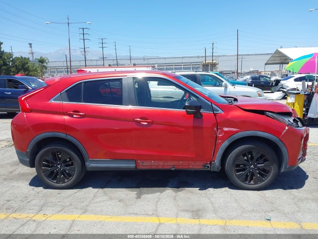 JA4AT4AA1JZ050780 Mitsubishi Eclipse Cross Le