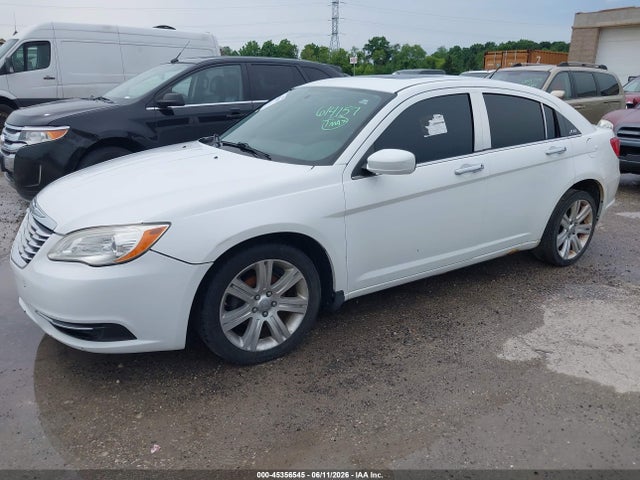 Продаж на аукціоні авто 2011 Chrysler 200 Touring, vin: 1C3BC1FG5BN614157, номер лоту: 45356545