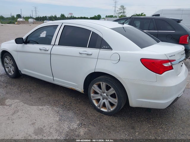 Продаж на аукціоні авто 2011 Chrysler 200 Touring, vin: 1C3BC1FG5BN614157, номер лоту: 45356545