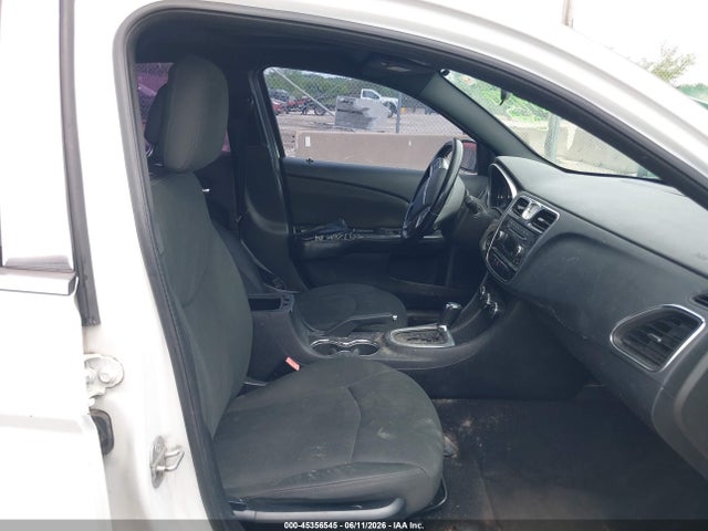 Продаж на аукціоні авто 2011 Chrysler 200 Touring, vin: 1C3BC1FG5BN614157, номер лоту: 45356545