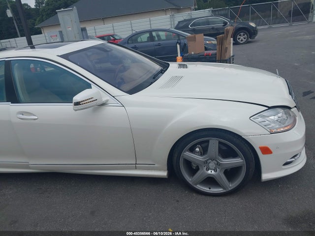 Продажа на аукционе авто 2011 Mercedes-benz S 550, vin: WDDNG7BB9BA402059, номер лота: 45356566