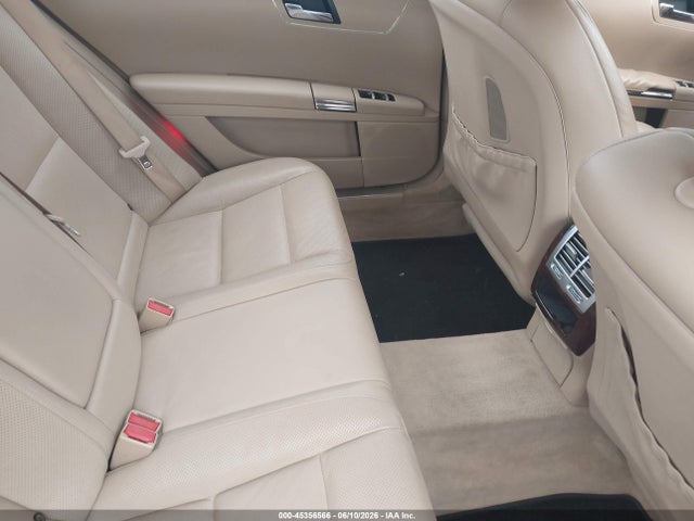 Продажа на аукционе авто 2011 Mercedes-benz S 550, vin: WDDNG7BB9BA402059, номер лота: 45356566
