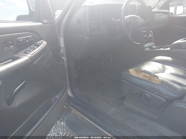 Продажа на аукционе авто 2004 Chevrolet Avalanche 1500, vin: 3GNEC12T54G133257, номер лота: 45356642