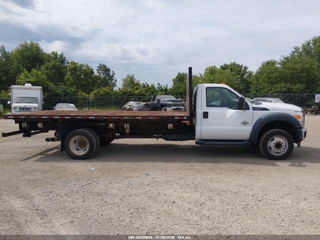 Ford F-550 Chassis Xl 2016 1FDUF5GT1GEA39718 Image 13