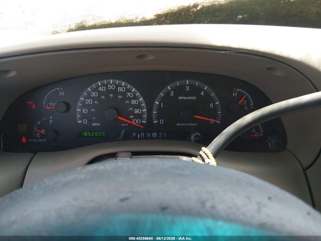 Продажа на аукционе авто 2000 Ford F-150 Lariat/work Series/xl/xlt, vin: 1FTRX18W3YNA55400, номер лота: 45356668