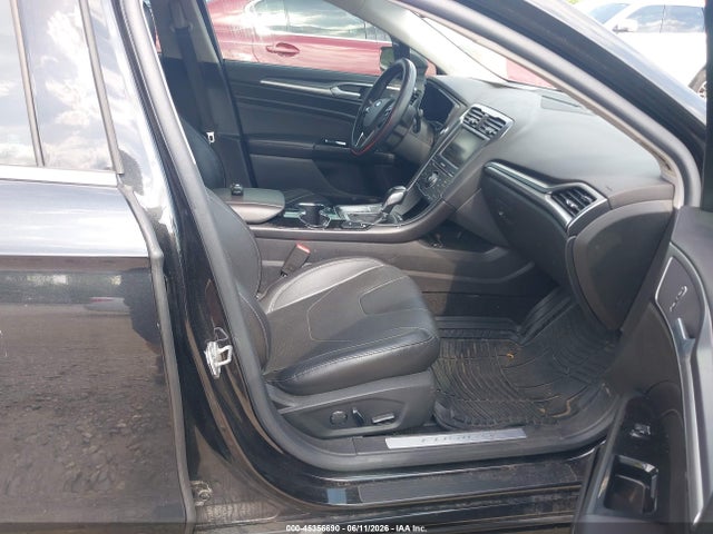 3FA6P0SU3ER223295 Ford Fusion Energi Titanium