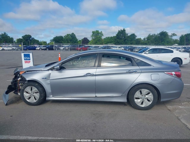 Hyundai SONATA HYBRID 2014 KMHEC4A44EA117423 Image 15