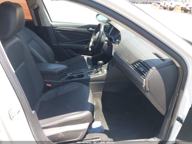 Продаж на аукціоні авто 2019 Volkswagen Jetta 1.4t R-line/1.4t S/1.4t Se, vin: 3VWCB7BU8KM149804, номер лоту: 45356830