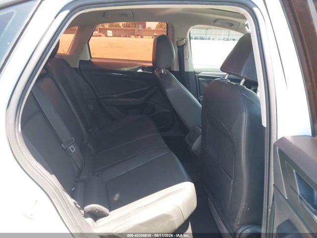 Продаж на аукціоні авто 2019 Volkswagen Jetta 1.4t R-line/1.4t S/1.4t Se, vin: 3VWCB7BU8KM149804, номер лоту: 45356830