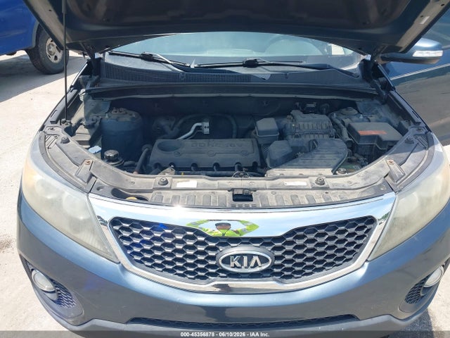 Продажа на аукционе авто 2011 Kia Sorento Lx, vin: 5XYKT3A12BG099815, номер лота: 45356878