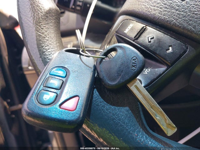Продажа на аукционе авто 2011 Kia Sorento Lx, vin: 5XYKT3A12BG099815, номер лота: 45356878