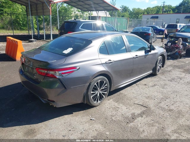 2018 Toyota Camry Se მანქანა იყიდება აუქციონზე, vin: 4T1B11HK0JU550712, აუქციონის ნომერი: 45356916