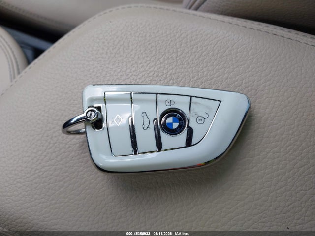WBXHT3C30G5E53412 BMW X1 Xdrive28i