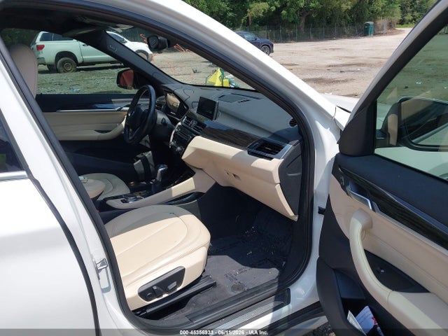 BMW X1 Xdrive28i 2016 WBXHT3C30G5E53412 Image 5