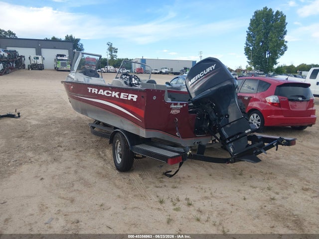 Продаж на аукціоні авто 2013 Tracker 19', vin: BUJ11347J213, номер лоту: 45356963