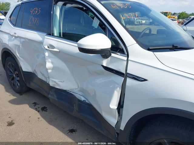 Продажа на аукционе авто 2024 Volkswagen Tiguan 2.0t Se/2.0t Wolfsburg Edition, vin: 3VVNB7AXXRM118069, номер лота: 45356978