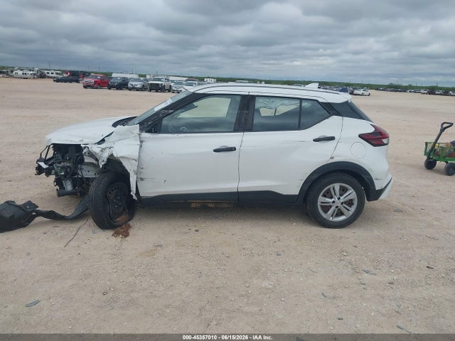45357010 :رقم المزاد ، 3N1CP5BV8ML464762 vin ، 2021 Nissan Kicks S Xtronic Cvt مزاد بيع