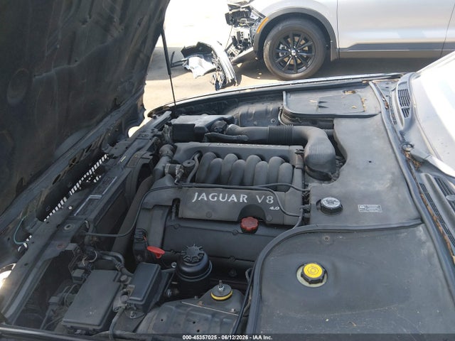 Продажа на аукционе авто 2002 Jaguar Xj8 Vanden Plas, vin: SAJDA24C02LF41652, номер лота: 45357025