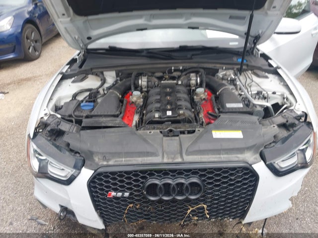 45357089 :رقم المزاد ، WUAC6AFR7FA901363 vin ، 2015 Audi Rs 5 4.2 مزاد بيع