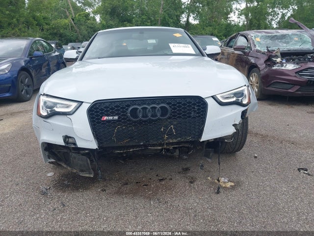 45357089 :رقم المزاد ، WUAC6AFR7FA901363 vin ، 2015 Audi Rs 5 4.2 مزاد بيع