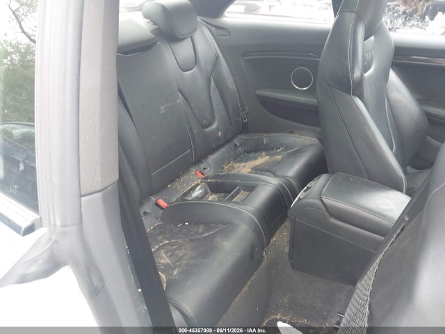 45357089 :رقم المزاد ، WUAC6AFR7FA901363 vin ، 2015 Audi Rs 5 4.2 مزاد بيع