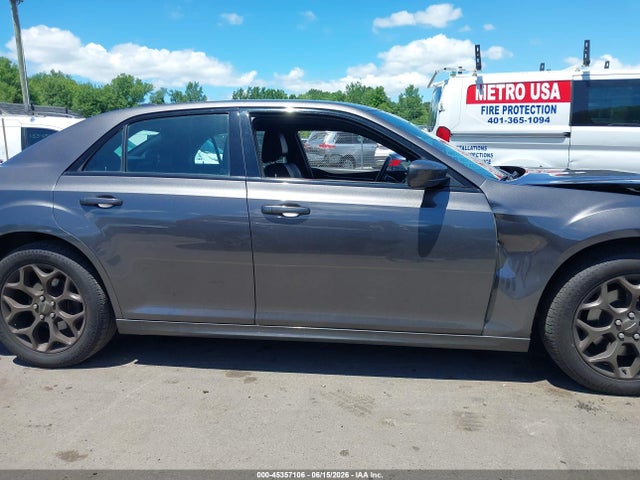 Продажа на аукционе авто 2016 Chrysler 300 300s Alloy Edition, vin: 2C3CCAGG0GH262219, номер лота: 45357106