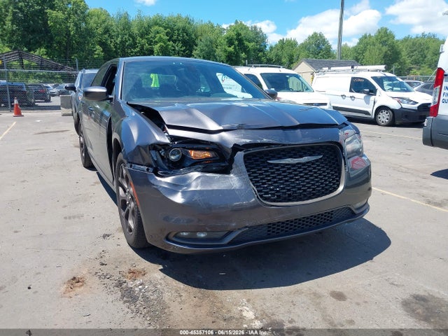 Продажа на аукционе авто 2016 Chrysler 300 300s Alloy Edition, vin: 2C3CCAGG0GH262219, номер лота: 45357106